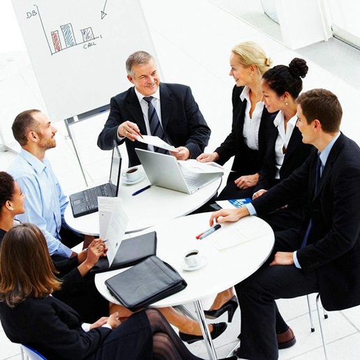 以德为先，唯才是用